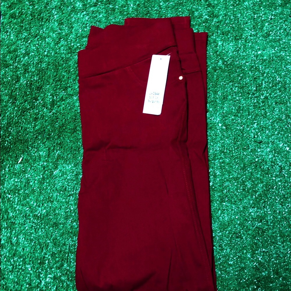 Woman’s Jvini Red Stretch Pants. 3XL